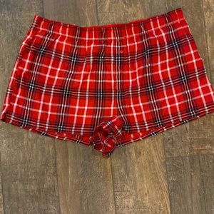 NWT. XL Victoria Secret Pink boxers.